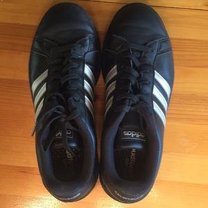 Cloud foam adidas sneakers